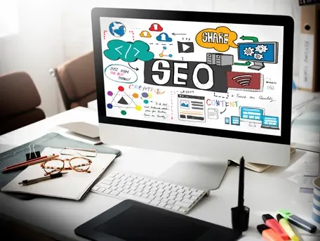 On peut y voir écran avec SEO au centre & divers images